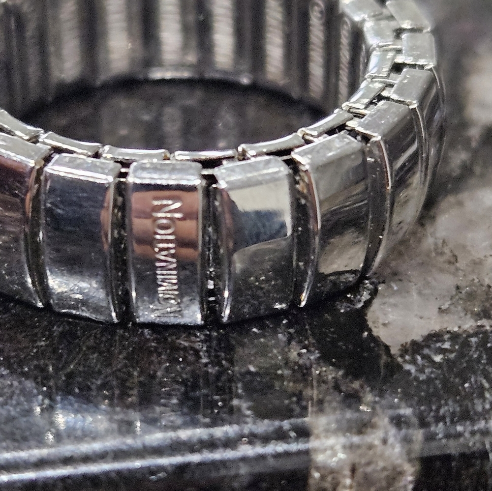 Nomination Stretch Ring Faceted Cubic Zirconia - Picture 7 of 11